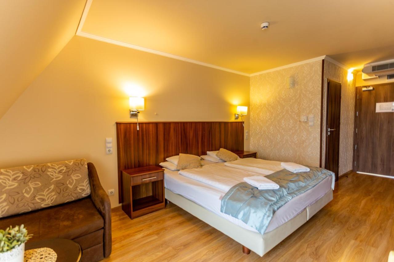 Petreny Borpanzio Bed & Breakfast Egerszalók Dış mekan fotoğraf