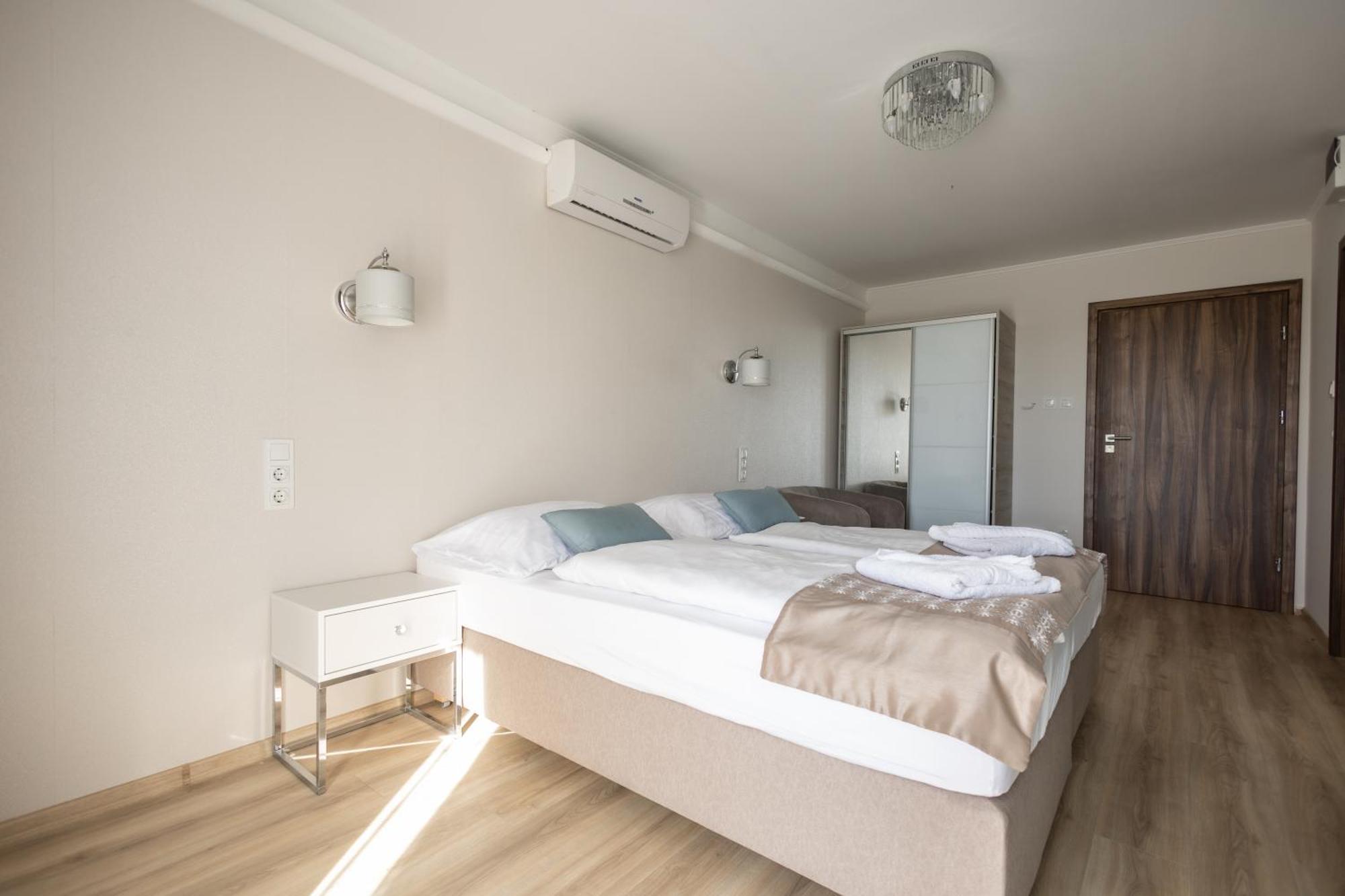 Petreny Borpanzio Bed & Breakfast Egerszalók Dış mekan fotoğraf
